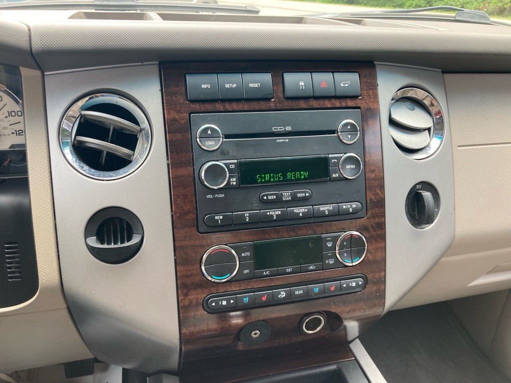 2008 Ford Expedition Image 31