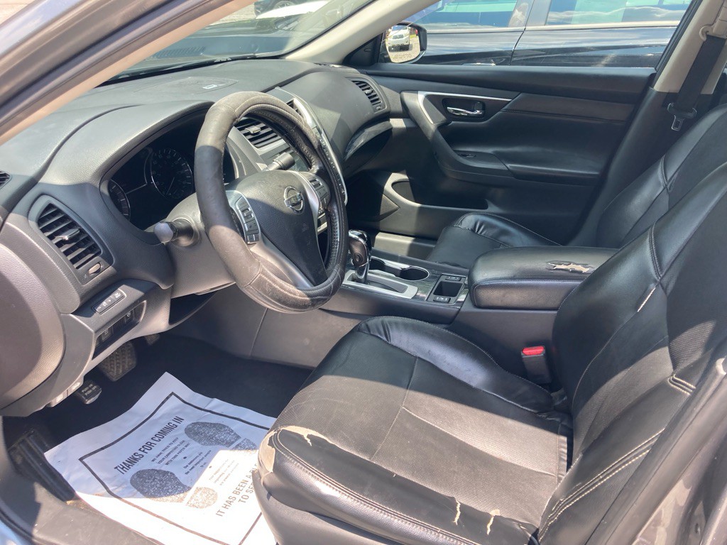 2017 Nissan Altima Image 27