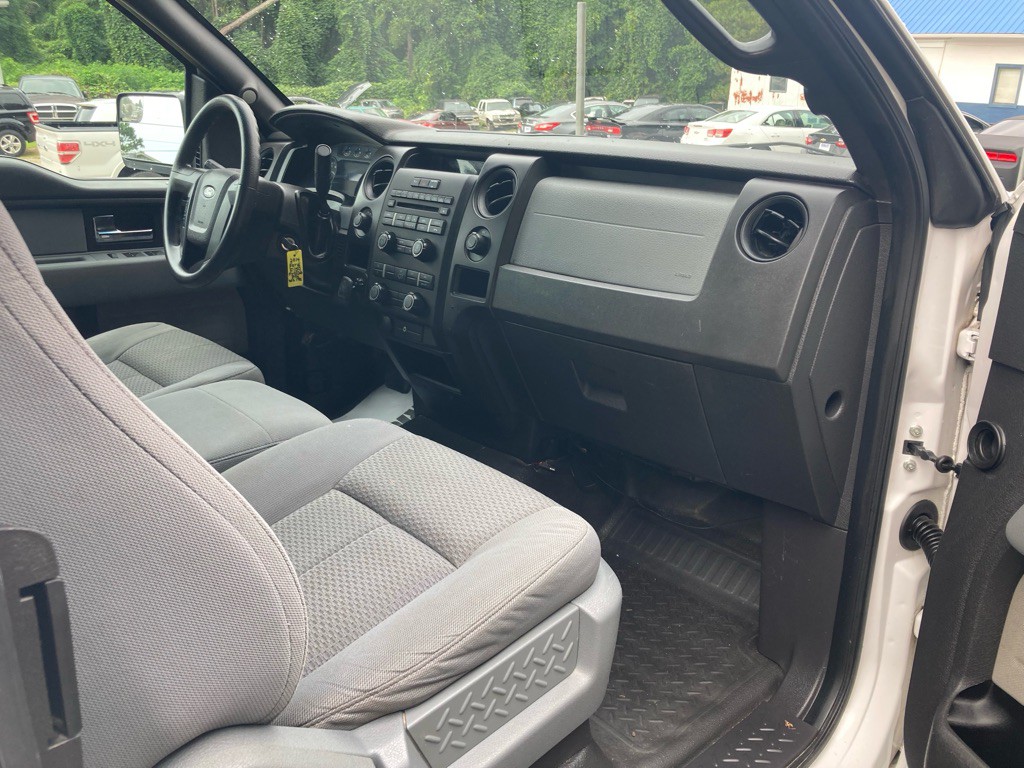 2014 Ford F-150 Image 20