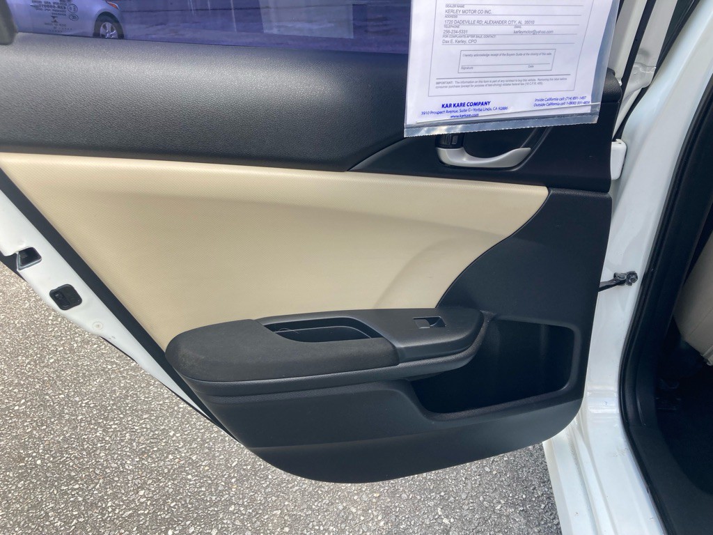 2018 Honda Civic Image 18