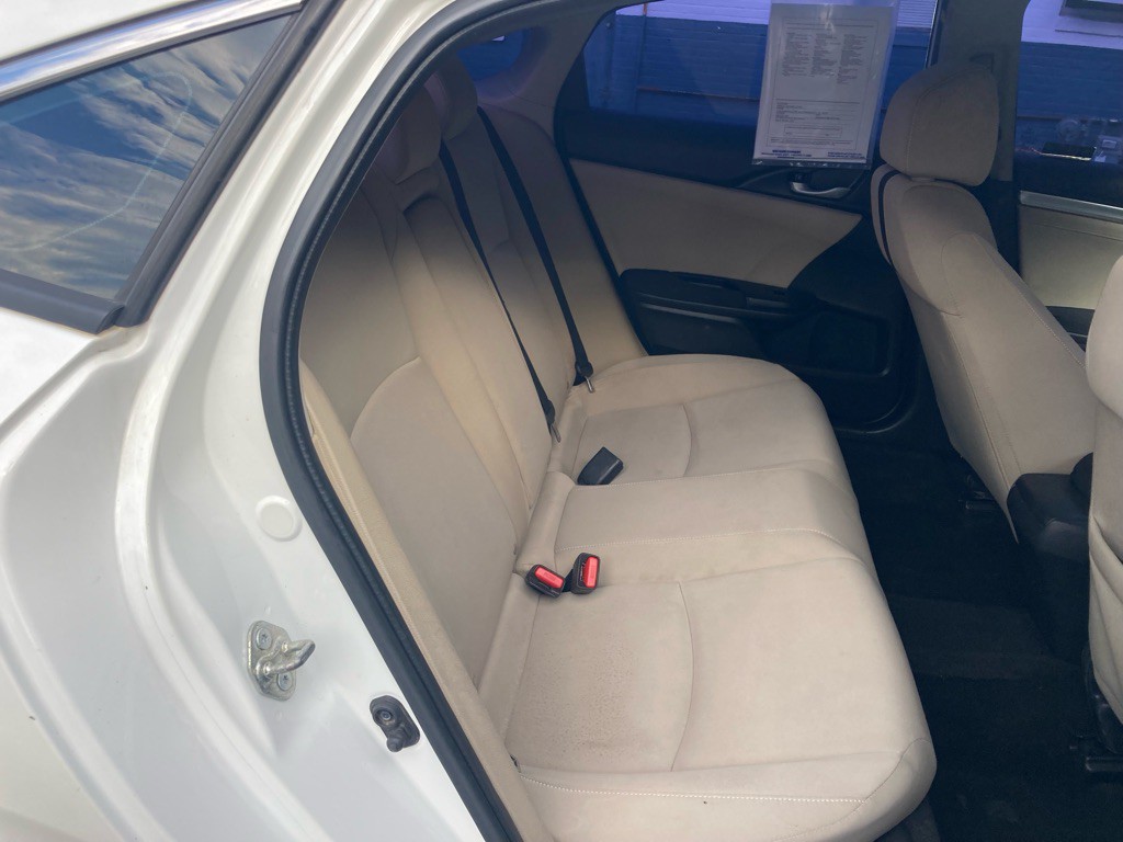 2018 Honda Civic Image 23