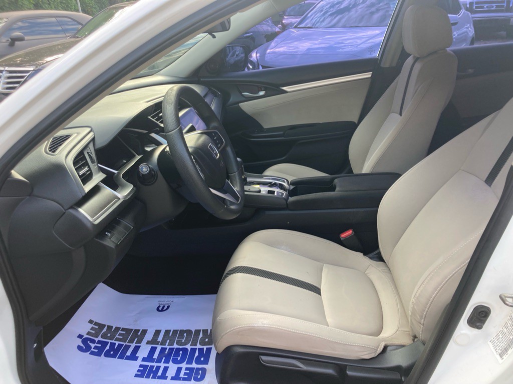 2018 Honda Civic Image 28