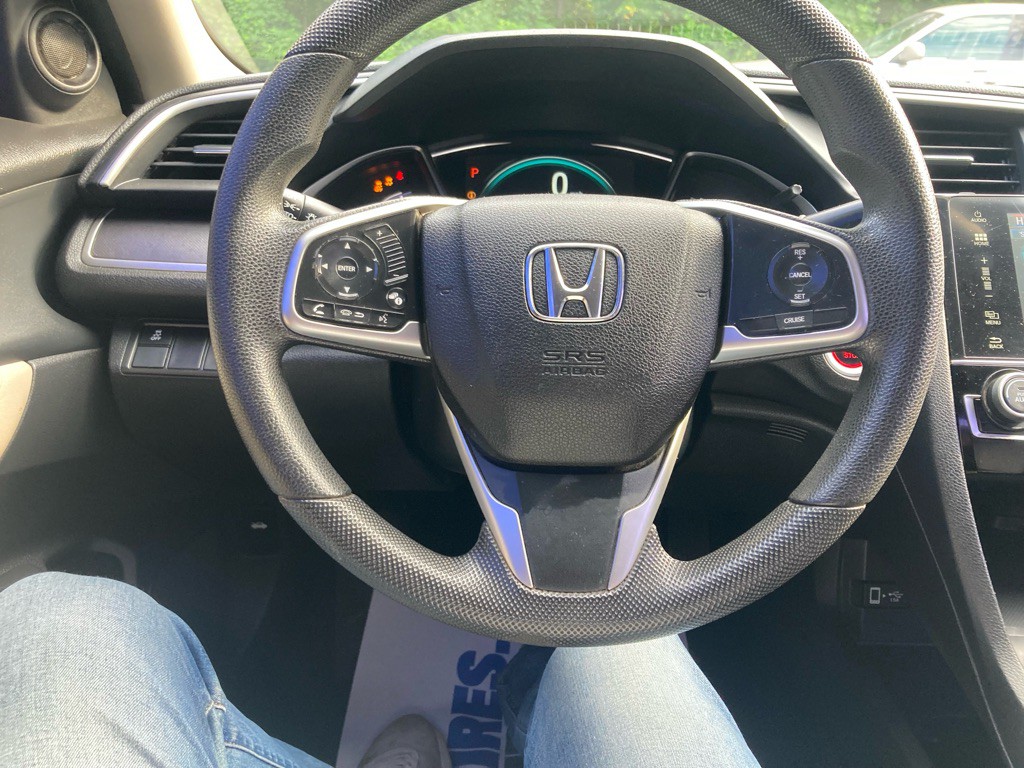 2018 Honda Civic Image 31