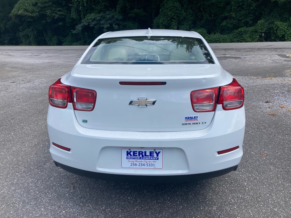 2015 Chevrolet Malibu Image 5