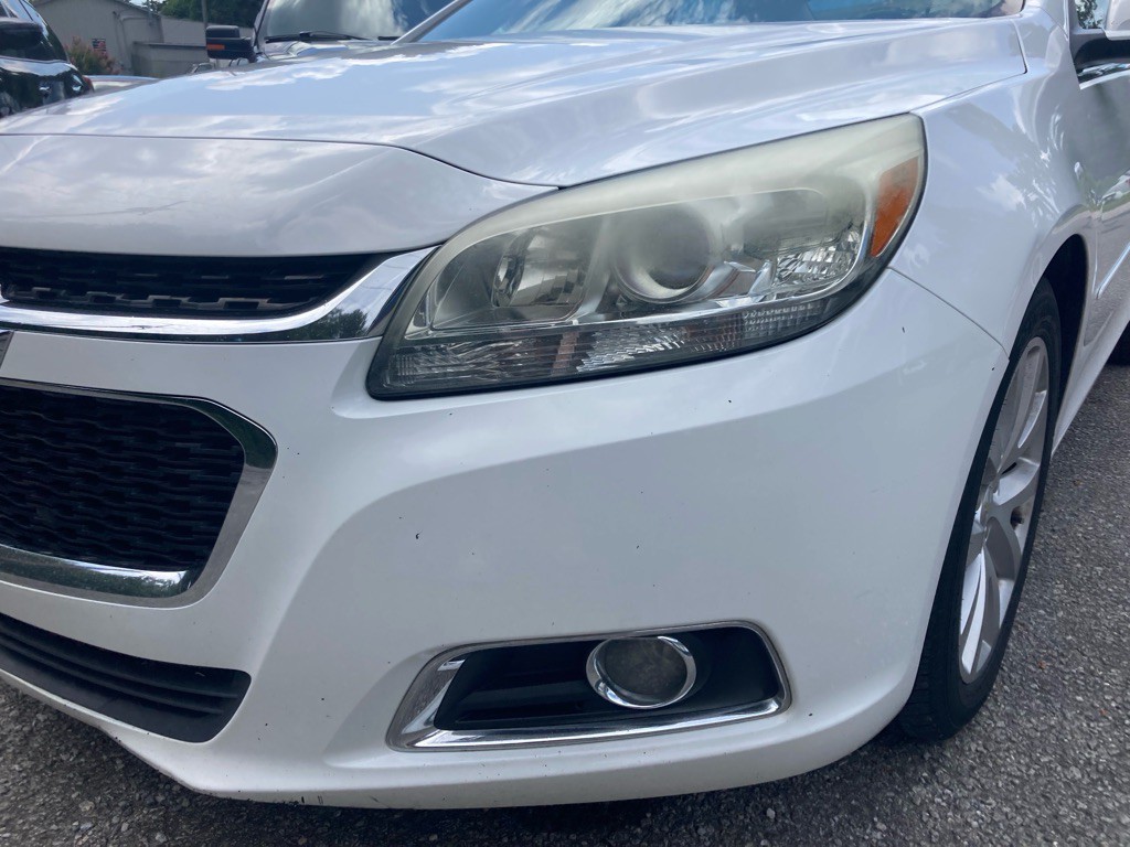 2015 Chevrolet Malibu Image 14