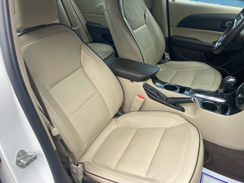 2015 Chevrolet Malibu Image 26