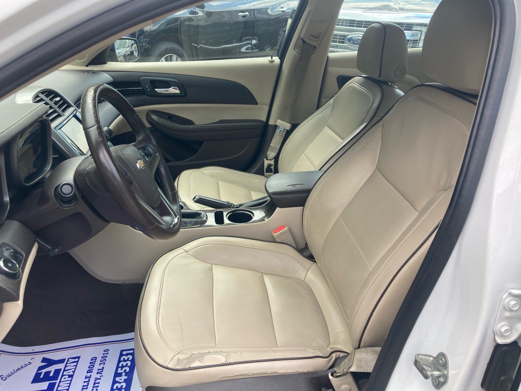 2015 Chevrolet Malibu Image 29