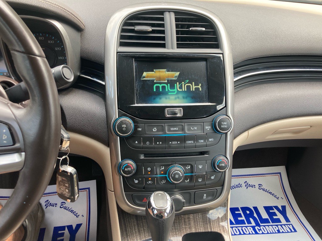 2015 Chevrolet Malibu Image 30