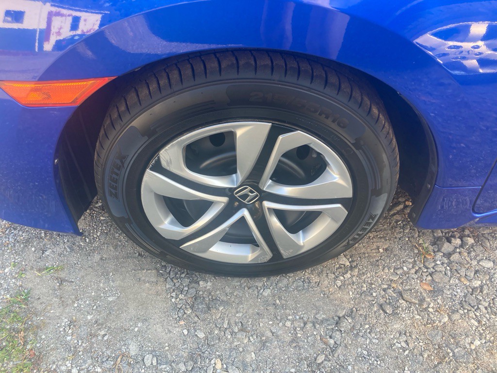 2018 Honda Civic Image 8