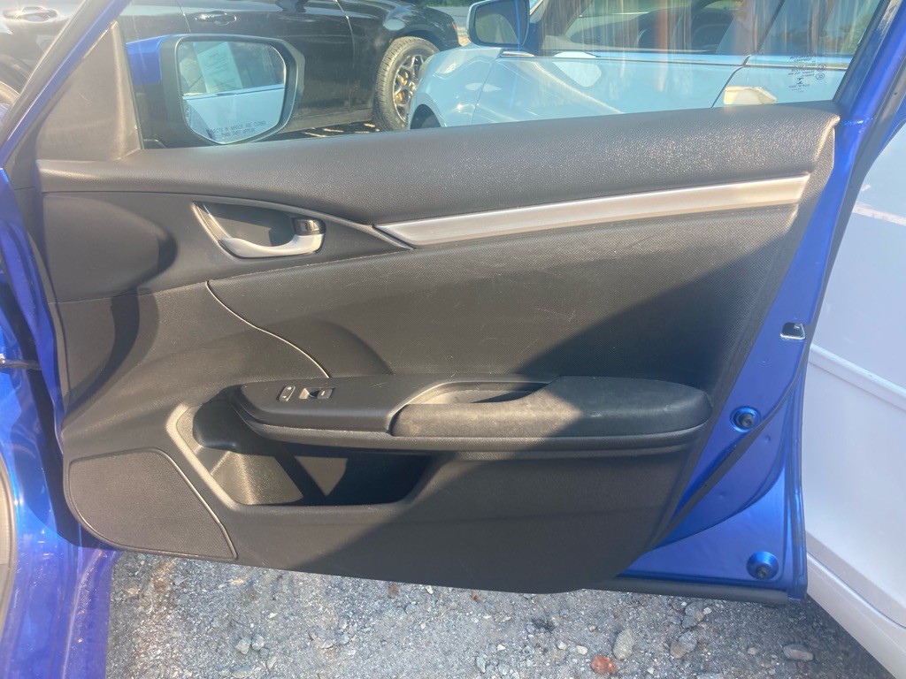 2018 Honda Civic Image 27