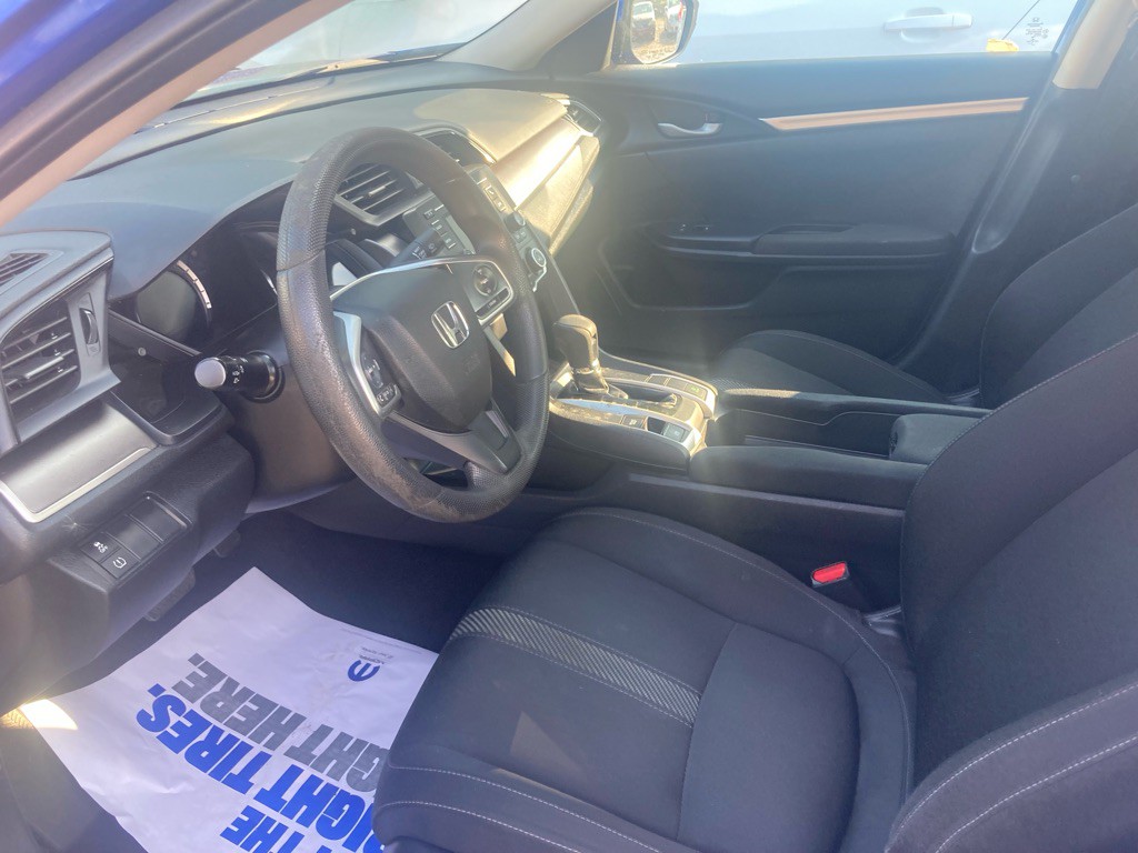 2018 Honda Civic Image 31