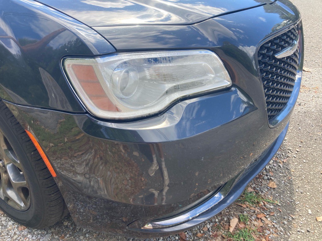 2016 Chrysler 300 Image 15