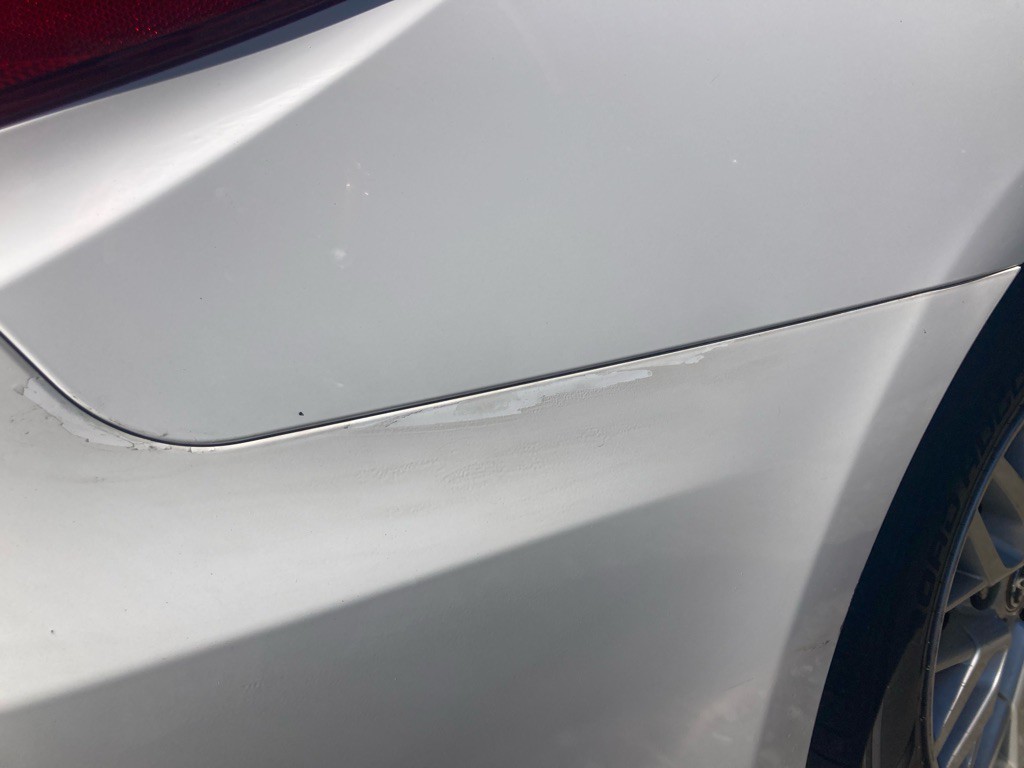 2017 Toyota Camry Image 19
