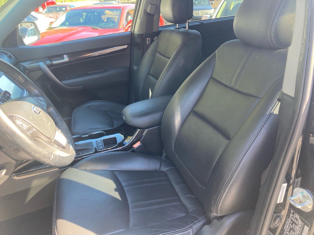 2015 Kia Sorento Image 32