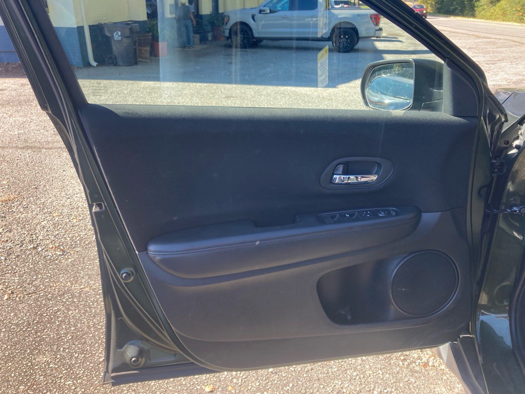 2016 Honda HR-V Image 27