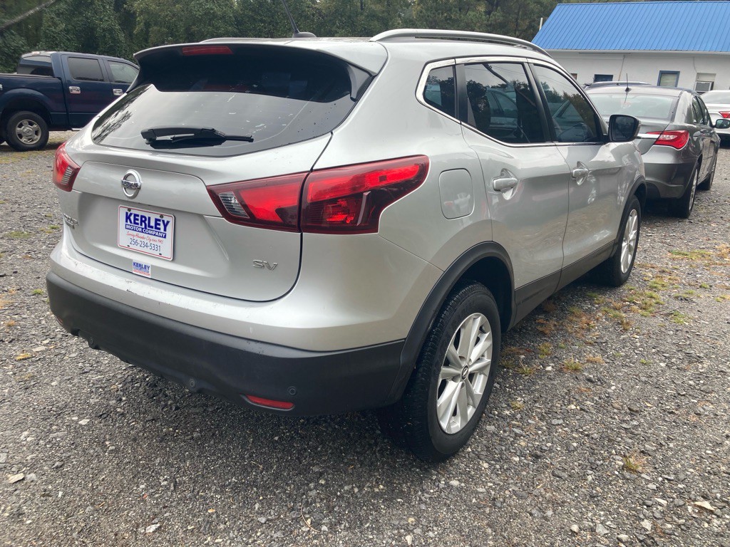 2019 Nissan Rogue Image 4