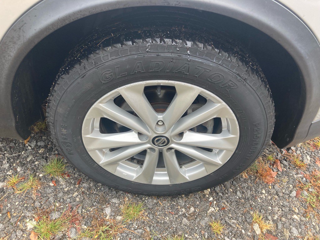 2019 Nissan Rogue Image 11