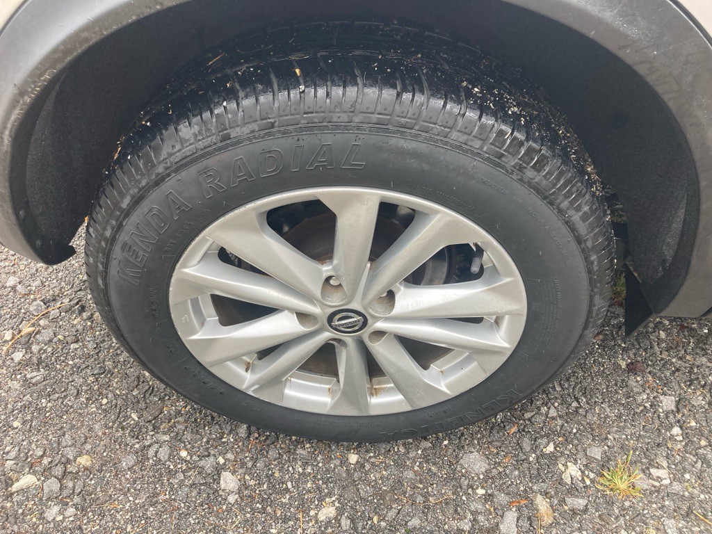 2019 Nissan Rogue Image 12