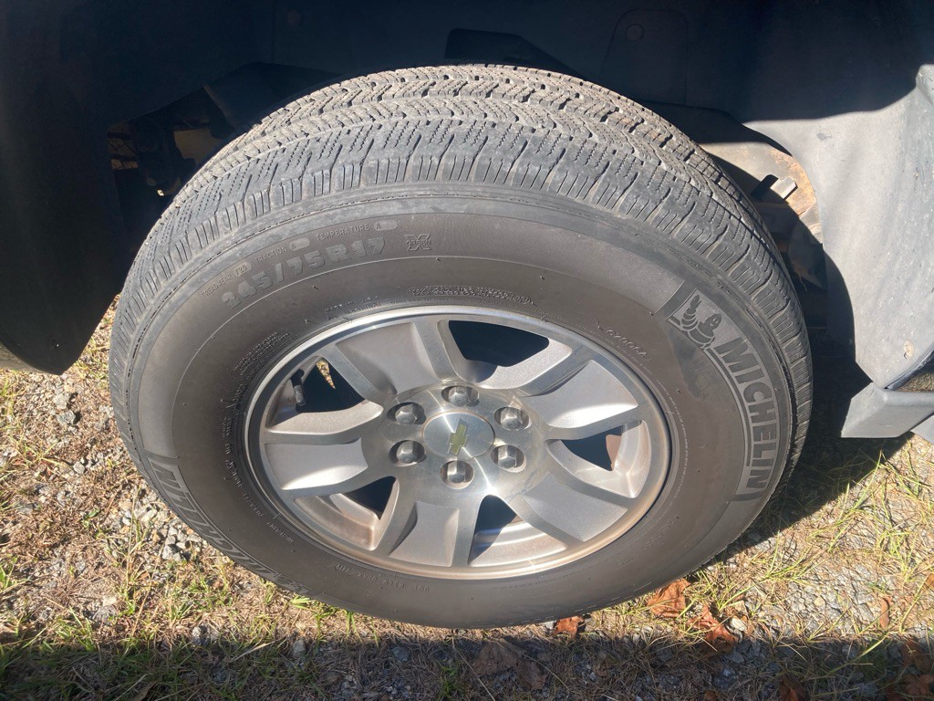 2008 Chevrolet Avalanche Image 5