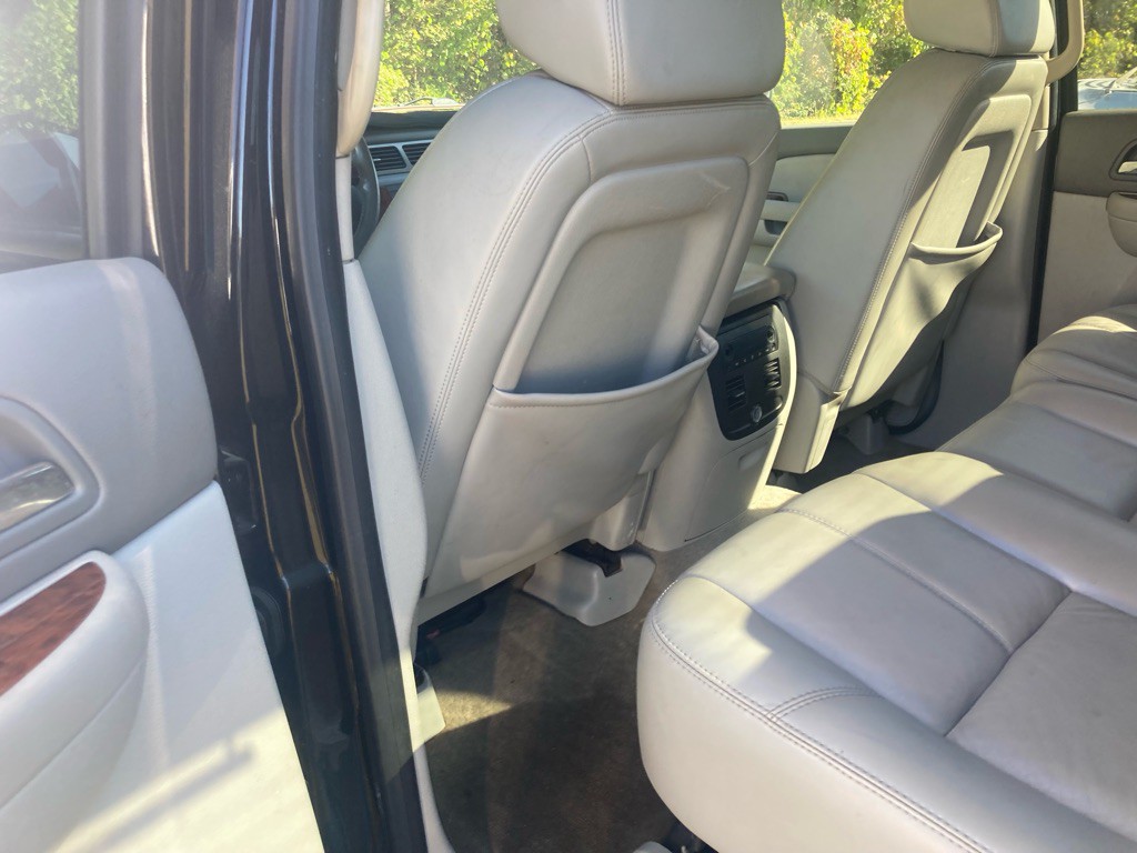 2008 Chevrolet Avalanche Image 14