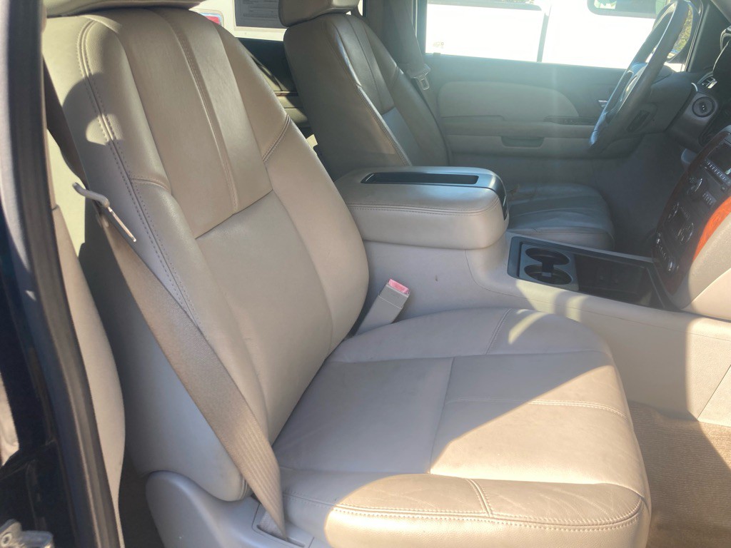 2008 Chevrolet Avalanche Image 21