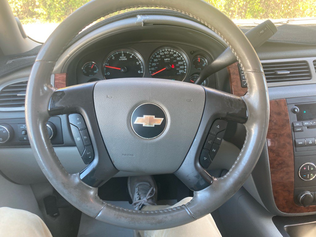 2008 Chevrolet Avalanche Image 28