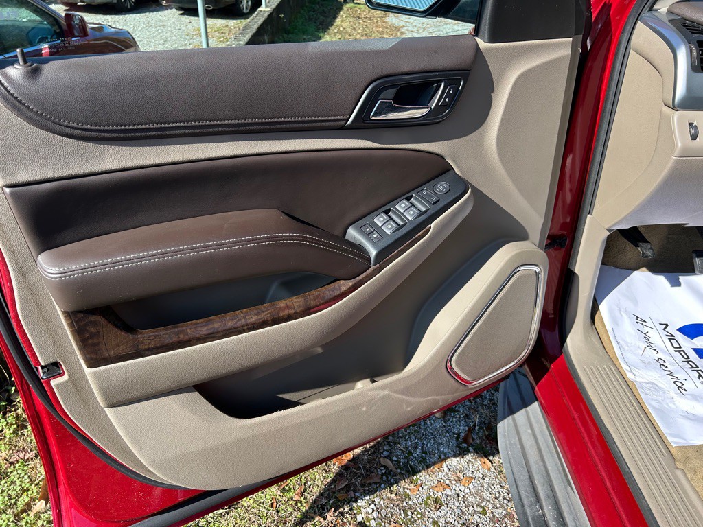 2015 Chevrolet Tahoe Image 14