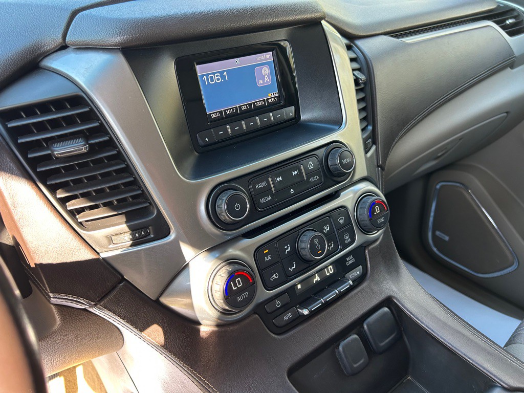 2015 Chevrolet Tahoe Image 23