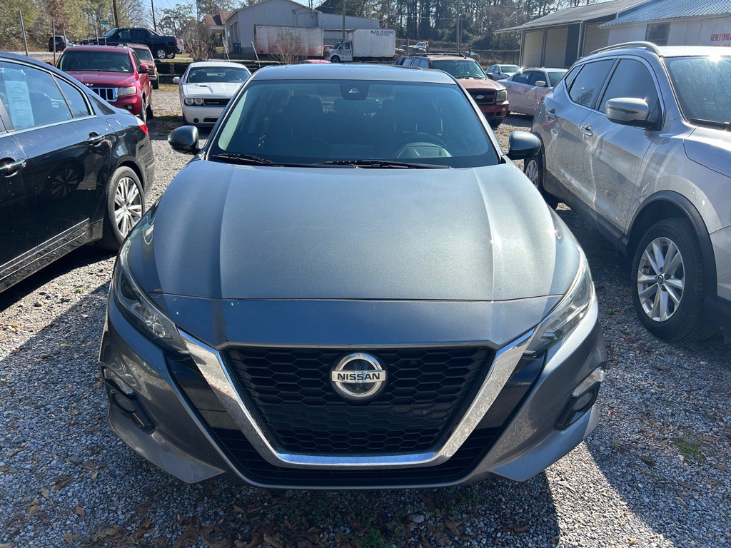 2019 Nissan Altima Image 2