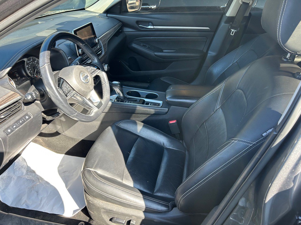 2019 Nissan Altima Image 12