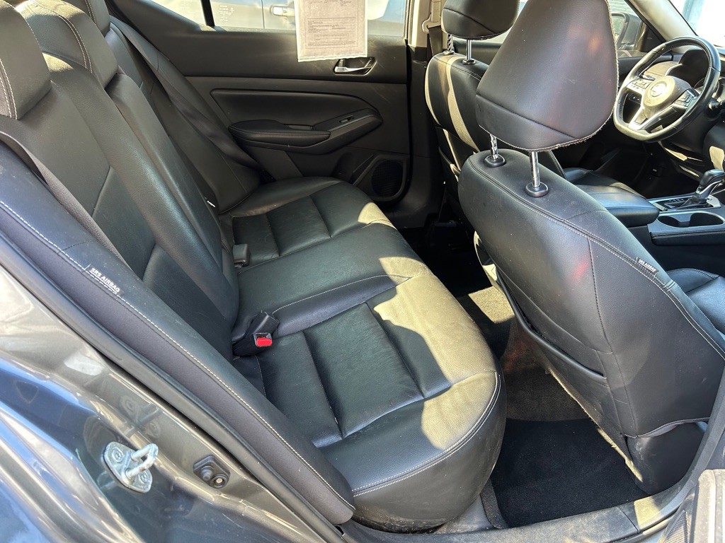 2019 Nissan Altima Image 18