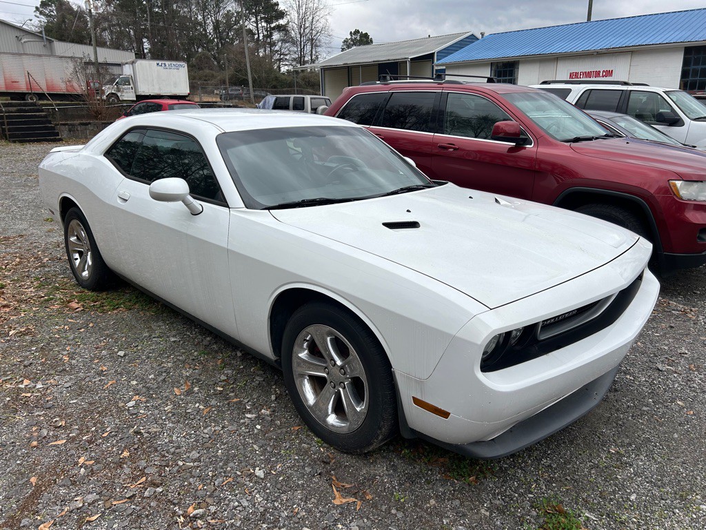 2014 Dodge Challenger Image 3