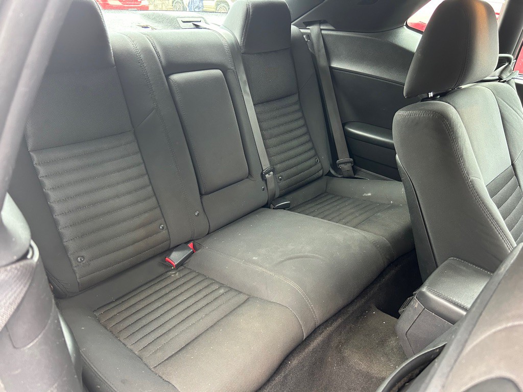 2014 Dodge Challenger Image 16