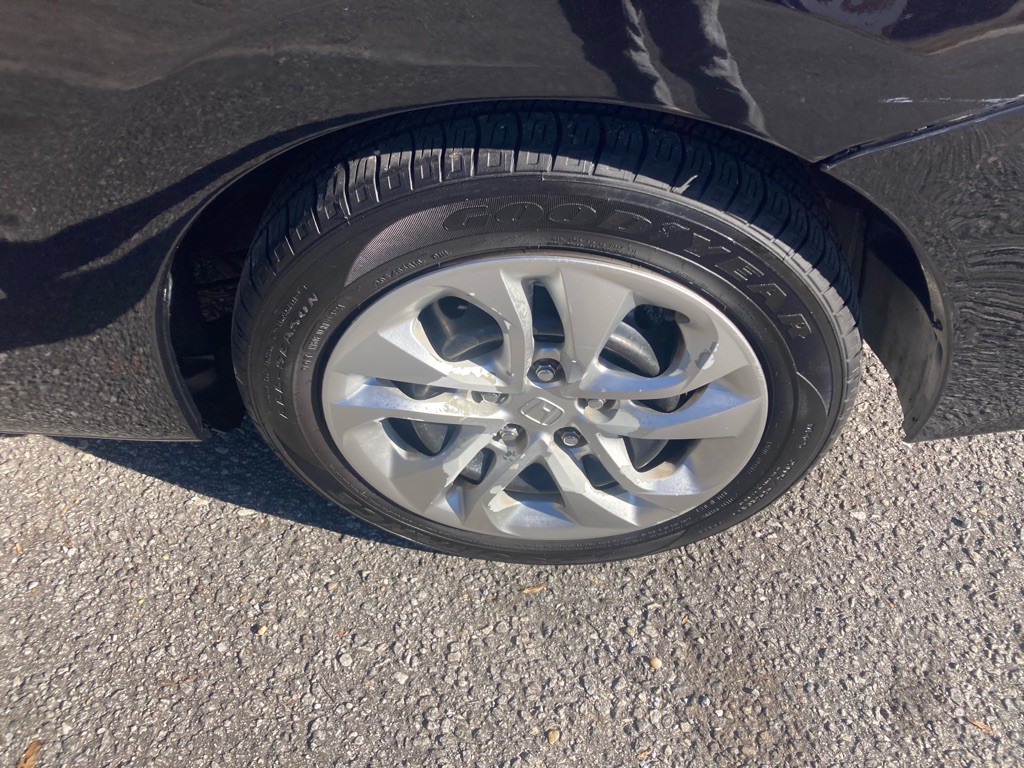 2015 Honda Civic Image 11