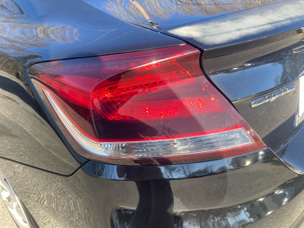 2015 Honda Civic Image 21