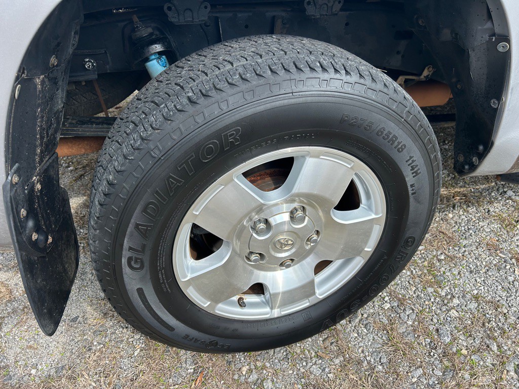 2007 Toyota Tundra Image 11