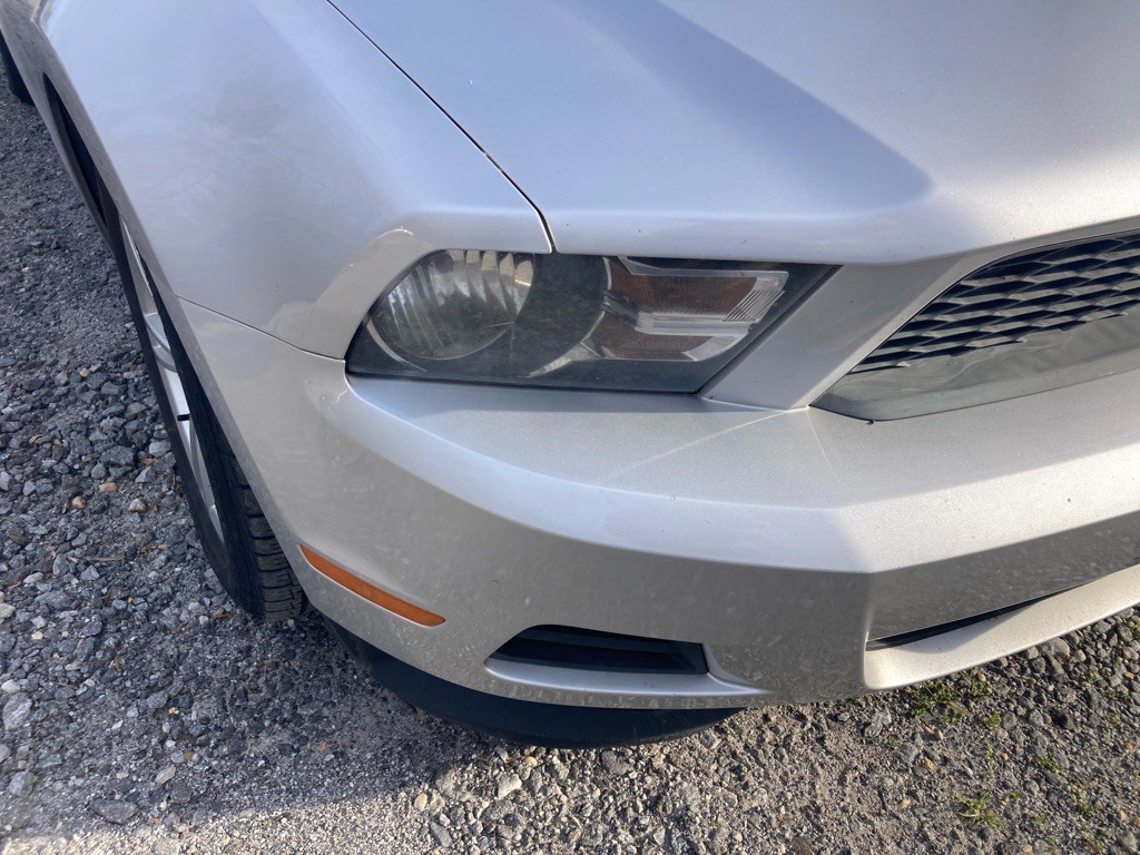 2011 Ford Mustang Image 8