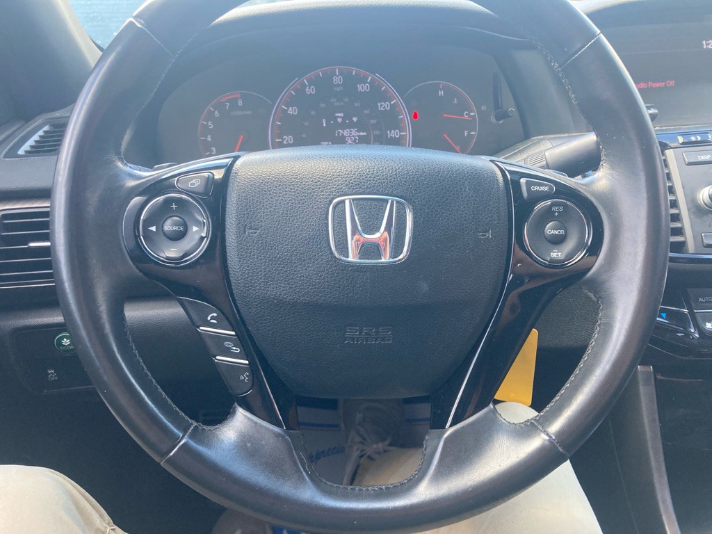 2017 Honda Accord Image 36