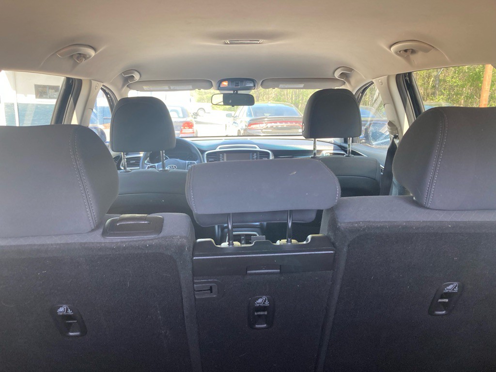 2019 Kia Sorento Image 16