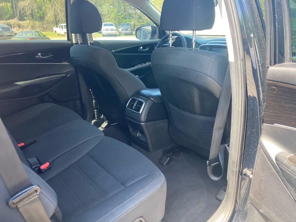 2019 Kia Sorento Image 24
