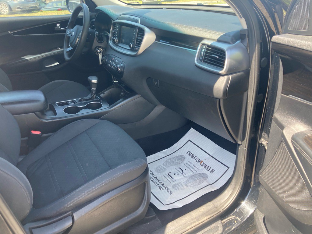 2019 Kia Sorento Image 28