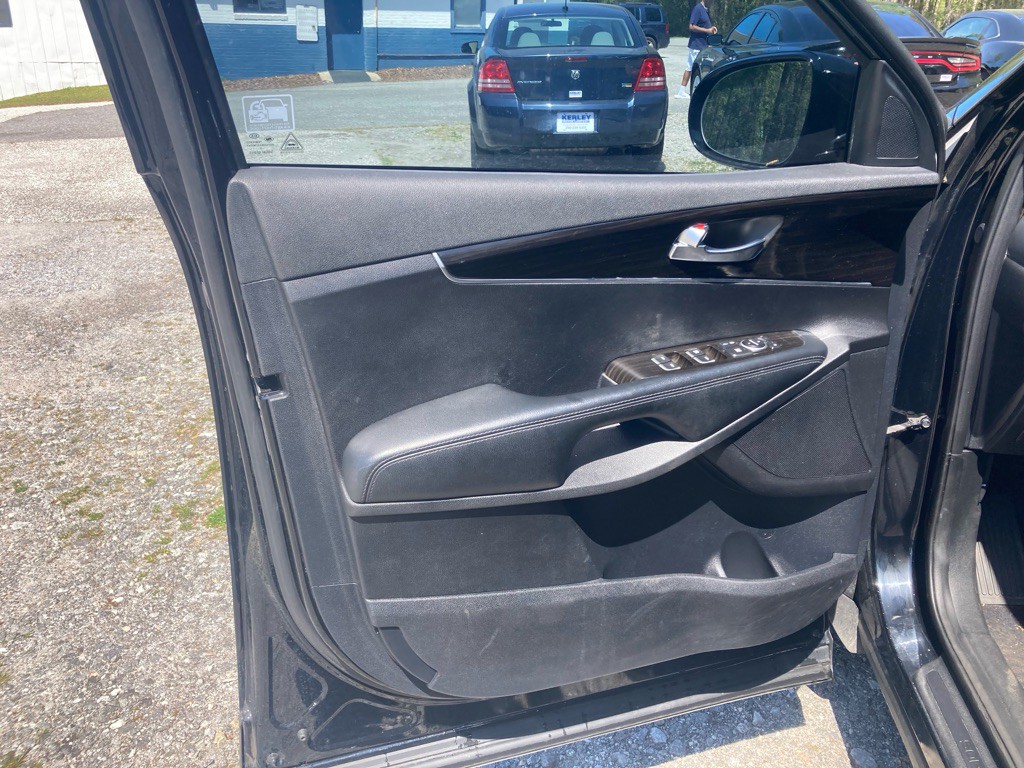 2019 Kia Sorento Image 30