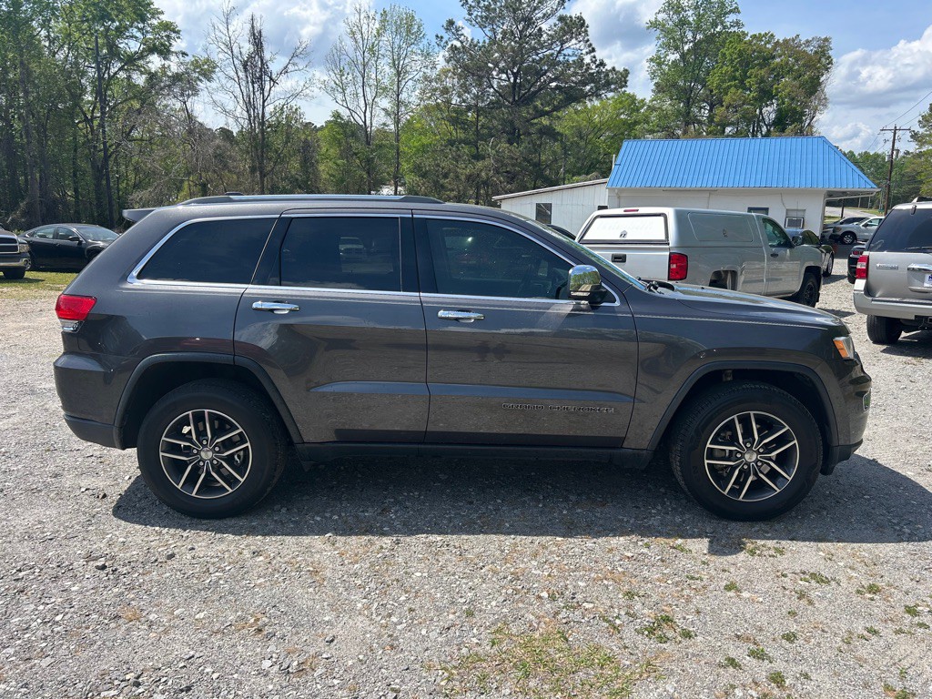2017 Jeep Grand Cherokee Image 4
