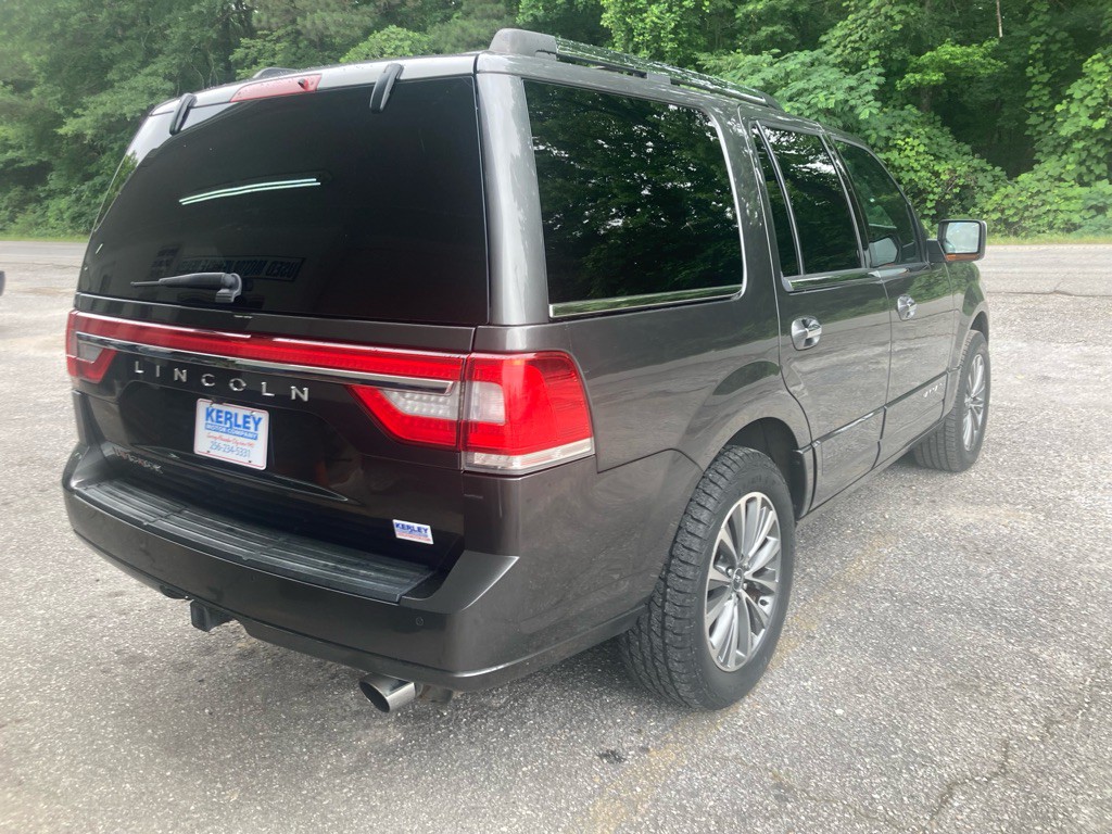 2017 Lincoln Navigator Image 5