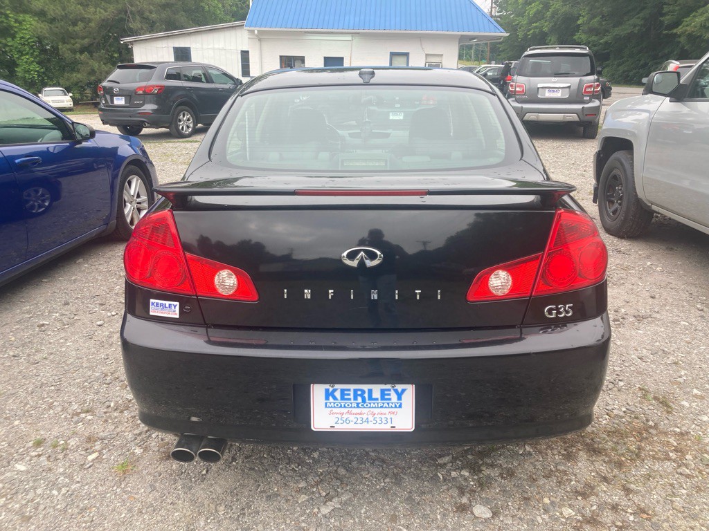 2005 INFINITI G35 Image 5