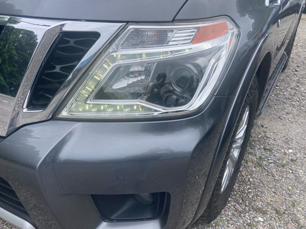 2018 Nissan Armada Image 11