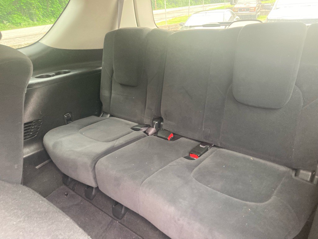 2018 Nissan Armada Image 23