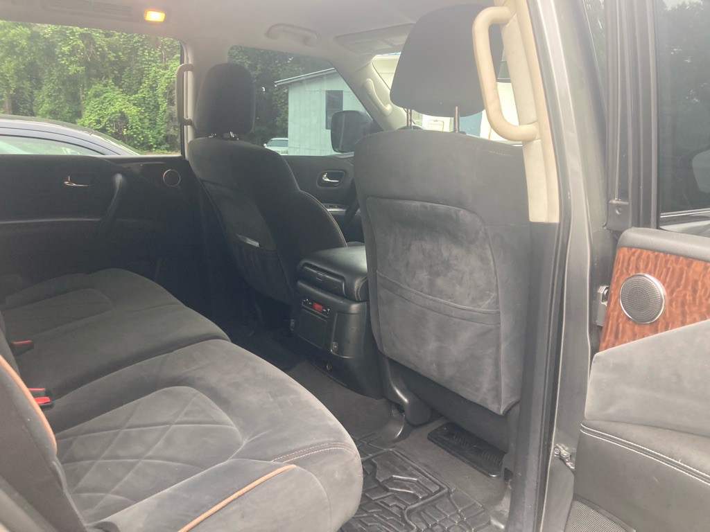 2018 Nissan Armada Image 25