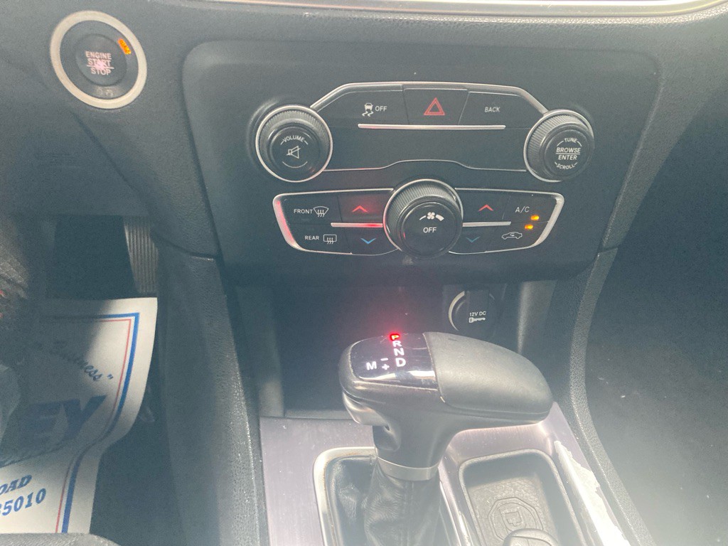 2016 Dodge Charger Image 31