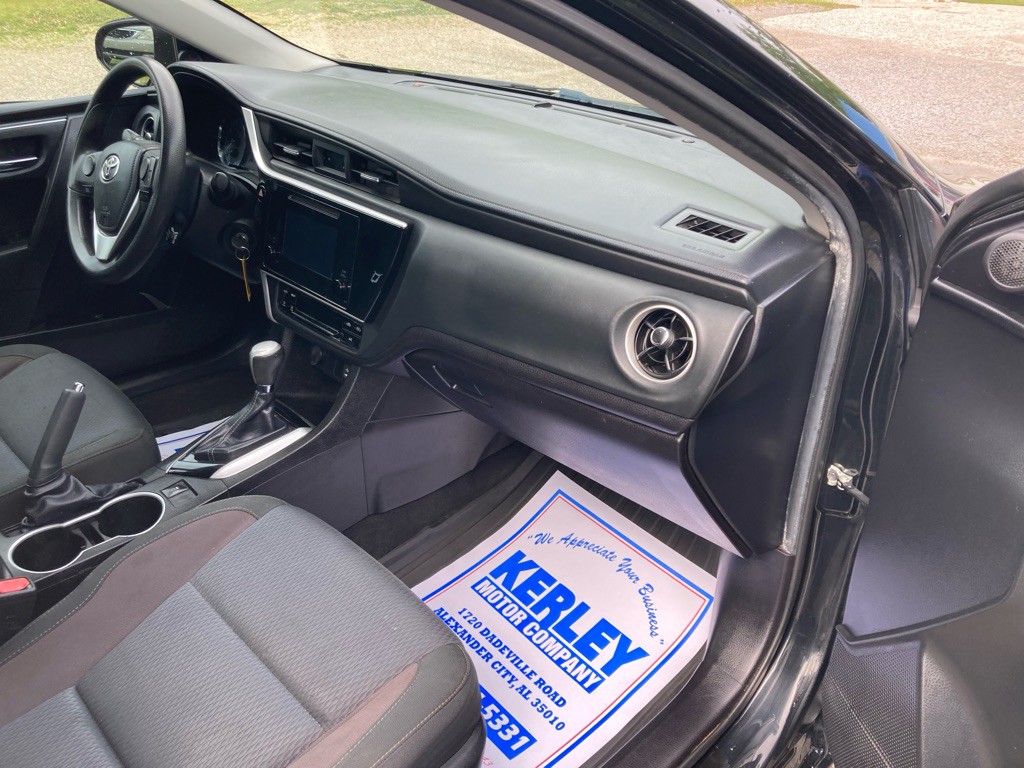 2019 Toyota Corolla Image 26